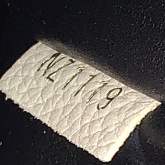 Authentic Louis Vuitton City Steamer MM - Picture 15 of 16